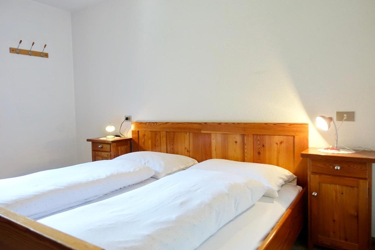 Ciasa Preroman App. Vista Castello Apartment San Martino in Badia Bagian luar foto
